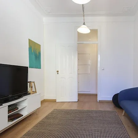 Charming Avenida By Homing Apartment Lisbon